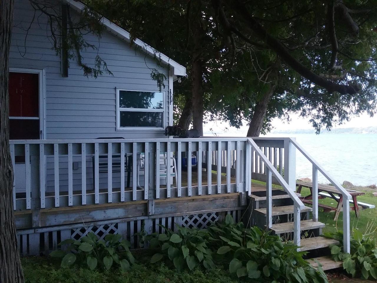 Pacific Hotel Bayview Cottages Wiarton Dış mekan fotoğraf