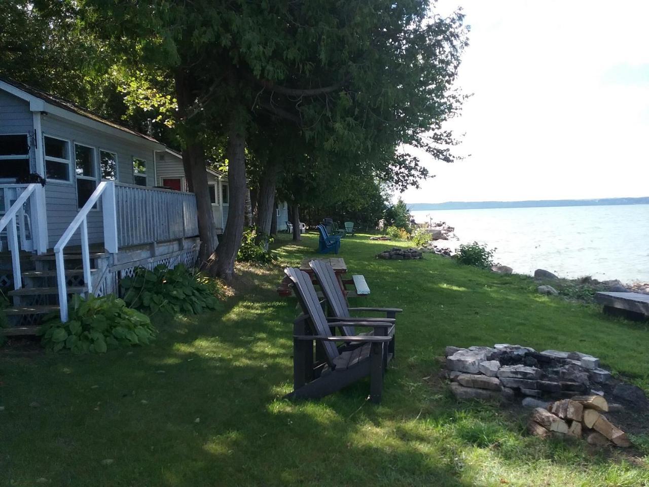 Pacific Hotel Bayview Cottages Wiarton Dış mekan fotoğraf