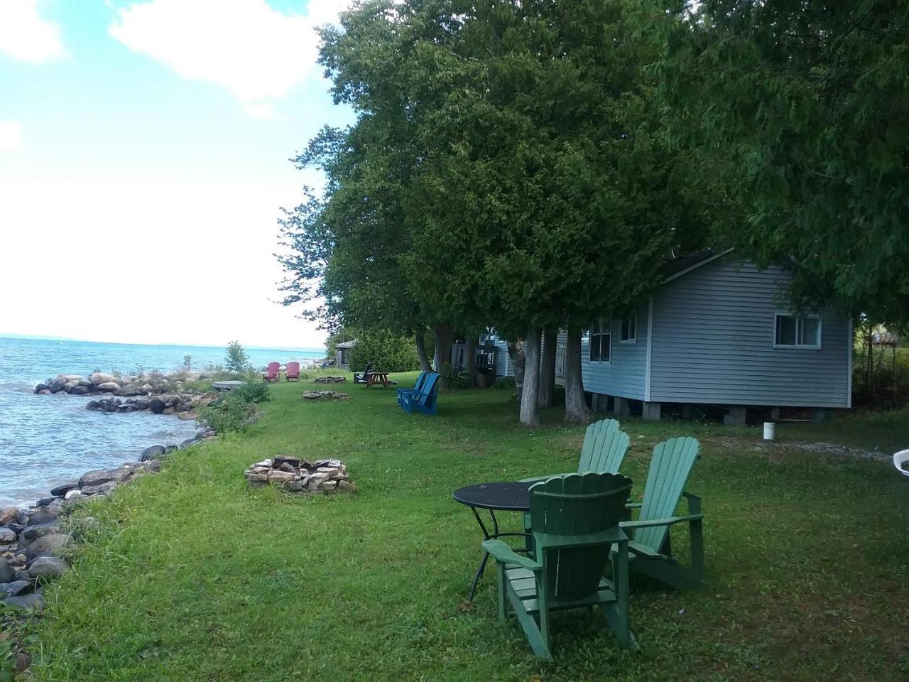 Pacific Hotel Bayview Cottages Wiarton Dış mekan fotoğraf